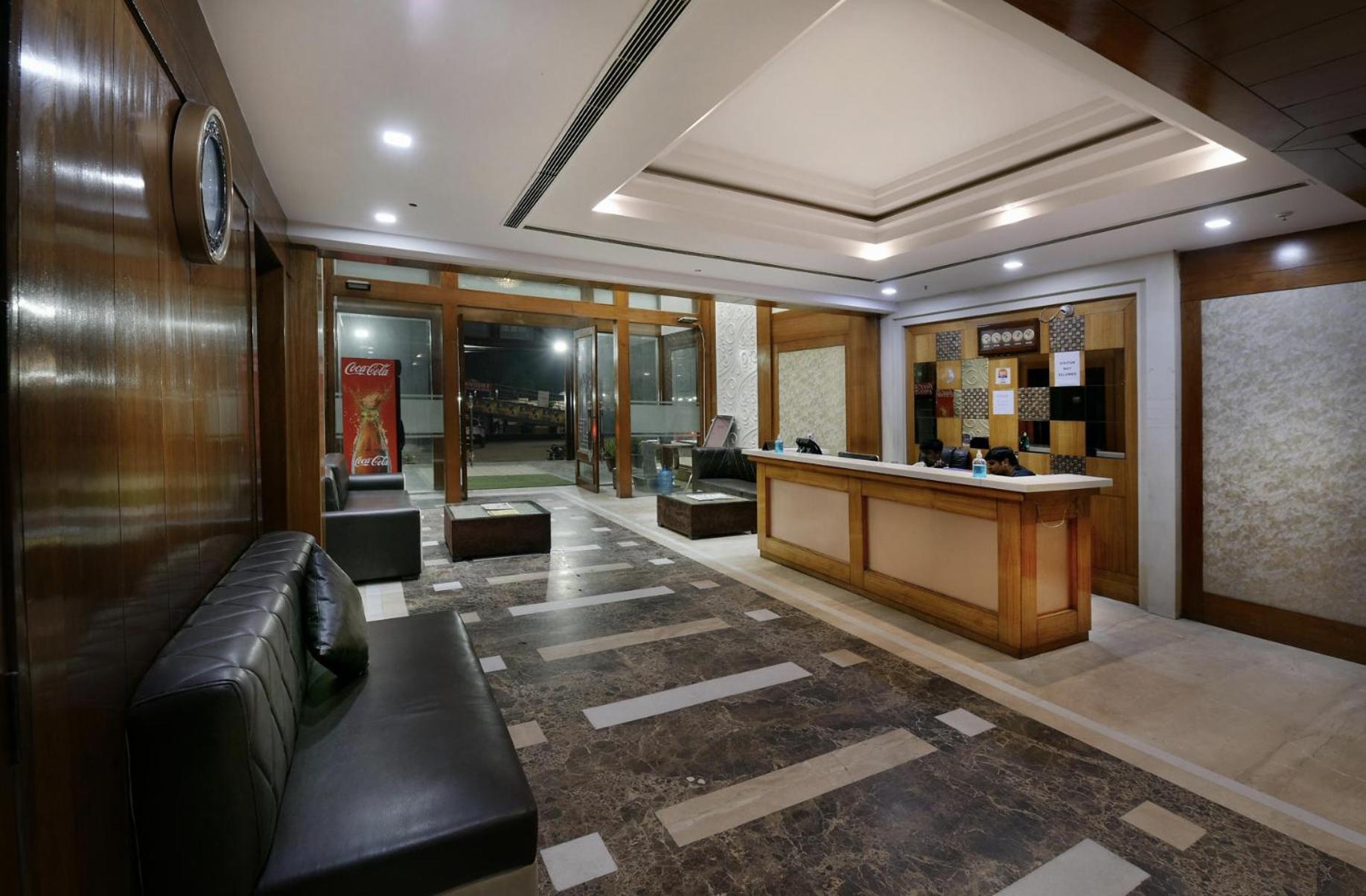 Hotel Lotus Paradise - Banquet & Dining - Near Murthal Sukhdev Rāi Exterior foto